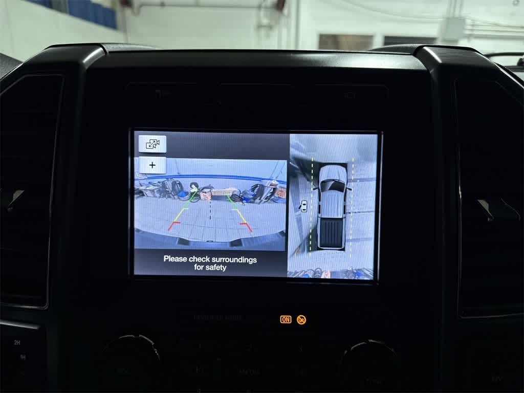 Thumbnail: 2019 Ford F-350 - 23