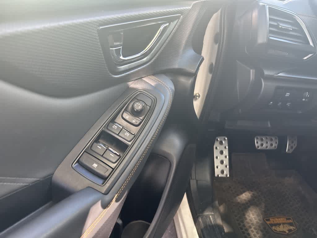 2022 Subaru Forester Wilderness 12