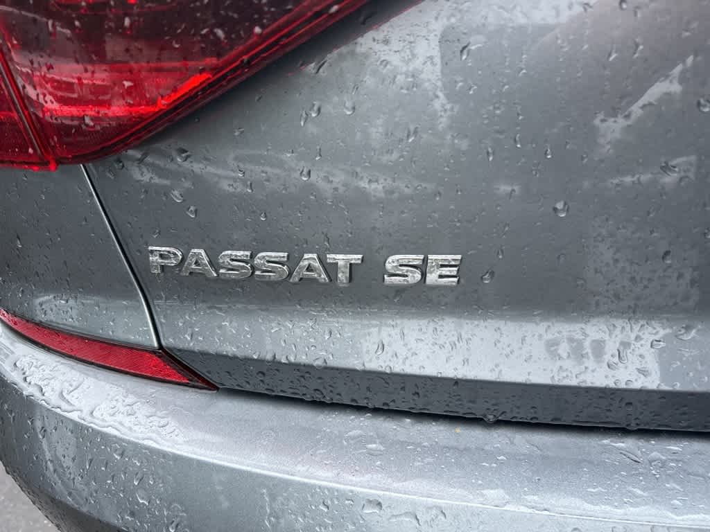 2017 Volkswagen Passat SE 10