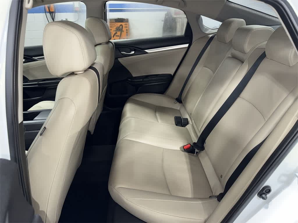 Thumbnail: 2019 Honda Civic - 17