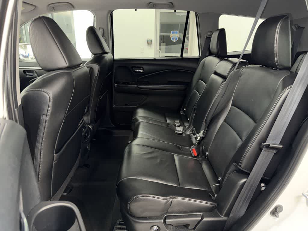 Thumbnail: 2021 Honda Pilot - 17