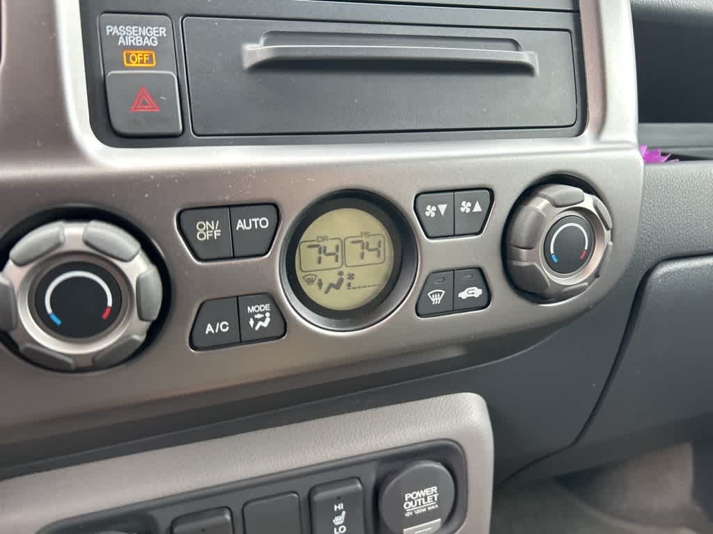 Thumbnail: 2014 Honda Ridgeline - 11