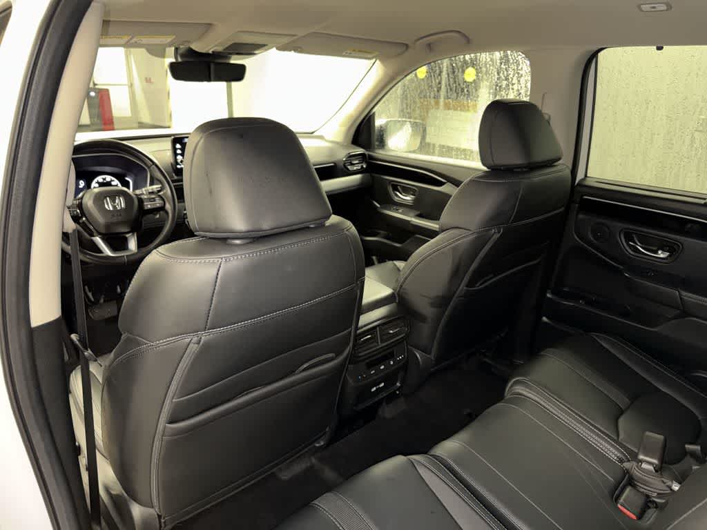 Thumbnail: 2023 Honda Pilot - 29