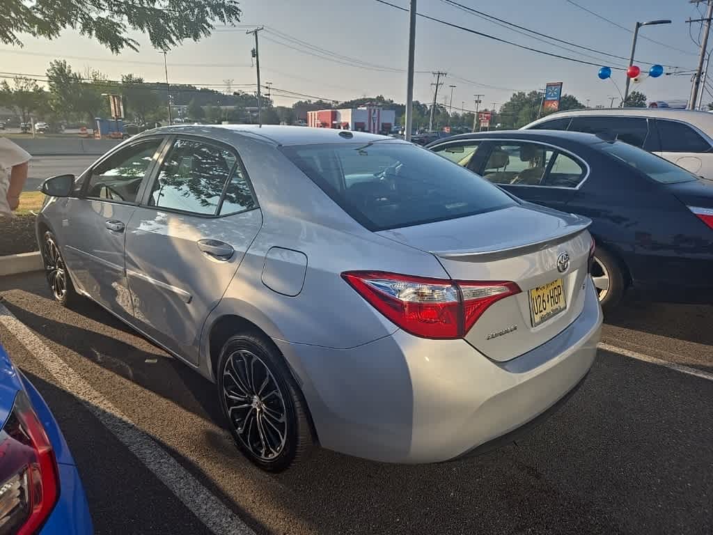 Thumbnail: 2016 Toyota Corolla - 9