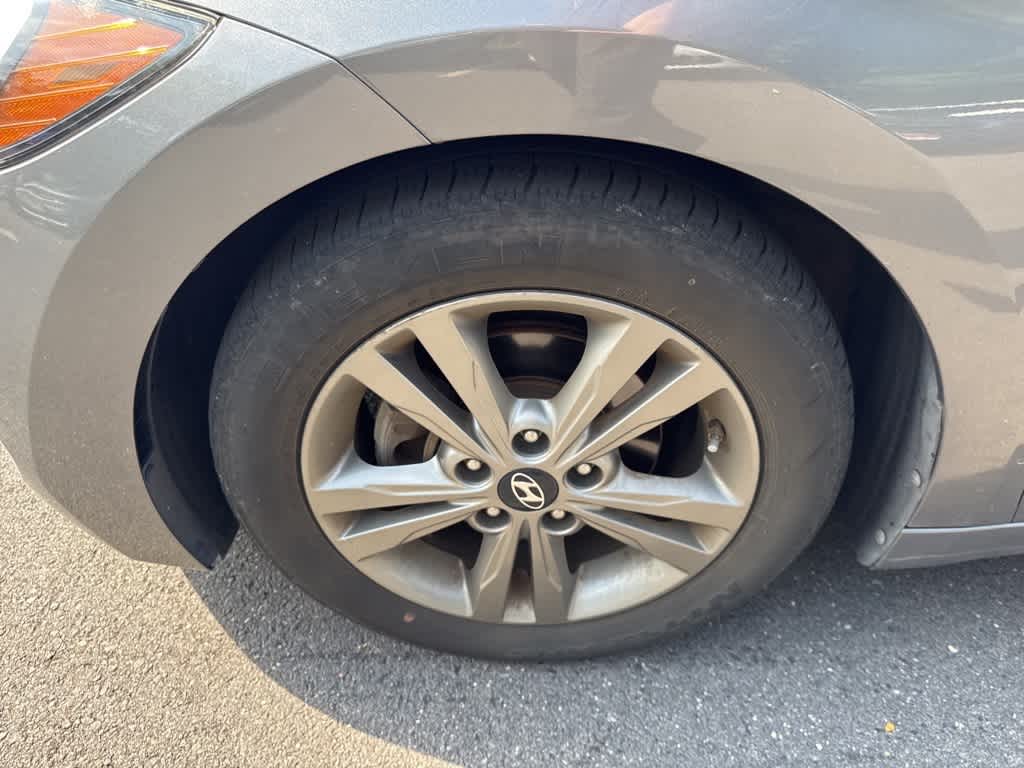 Thumbnail: 2018 Hyundai Elantra - 22