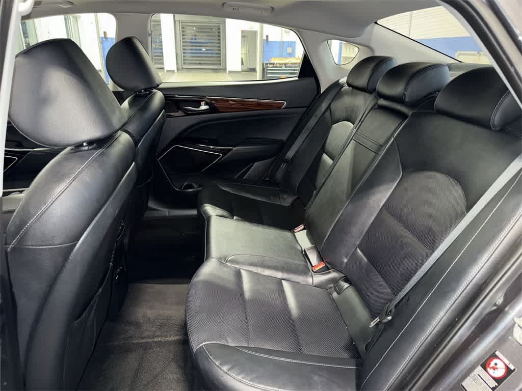 Thumbnail: 2018 Kia Cadenza - 16