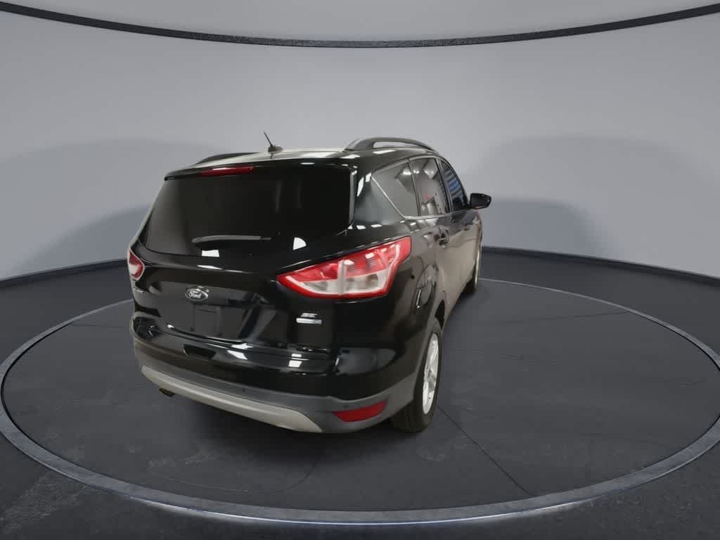 Thumbnail: 2016 Ford Escape - 8