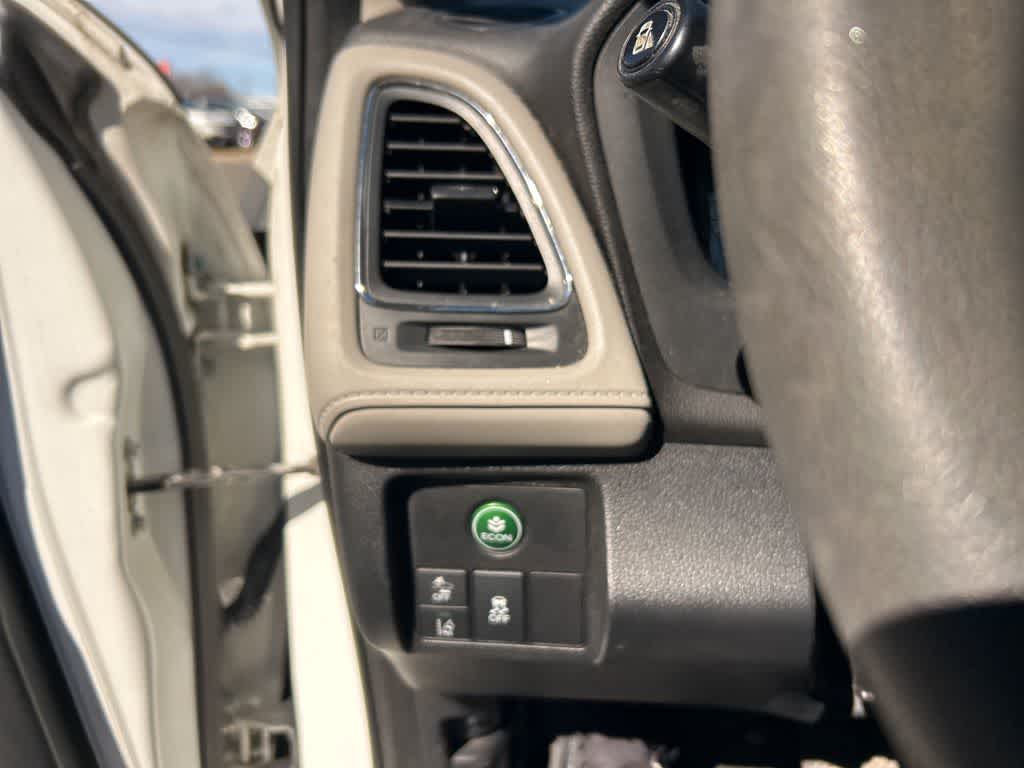 Thumbnail: 2019 Honda HR-V - 24