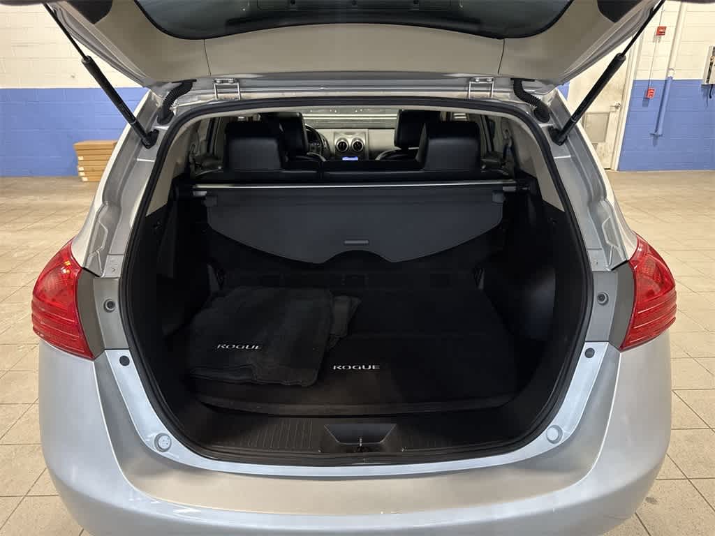 Thumbnail: 2011 Nissan Rogue - 11