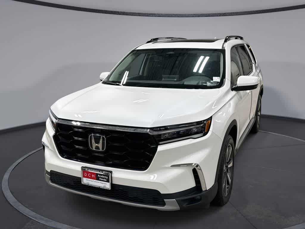 Thumbnail: 2023 Honda Pilot - 1
