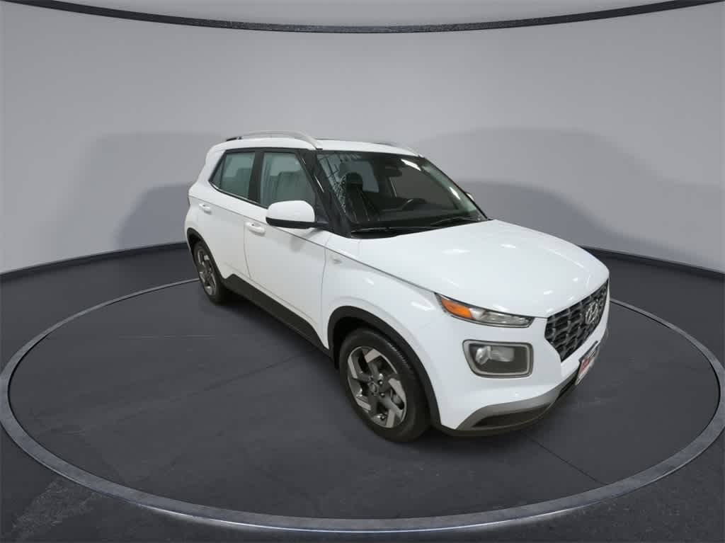 Thumbnail: 2023 Hyundai Venue - 2