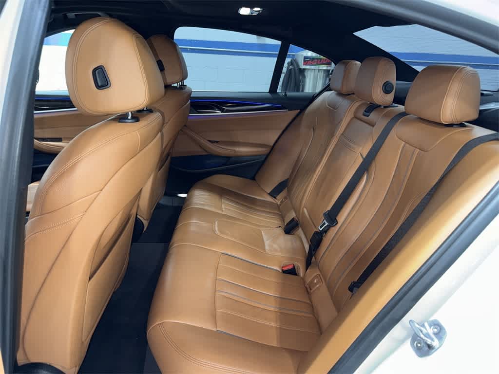 Thumbnail: 2019 BMW 5 Series - 17