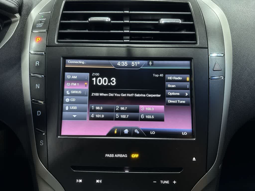 Thumbnail: 2014 Lincoln MKZ - 20