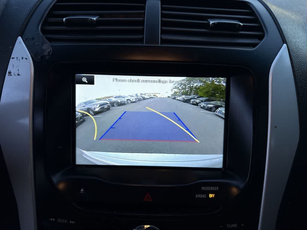 Thumbnail: 2014 Ford Explorer - 27