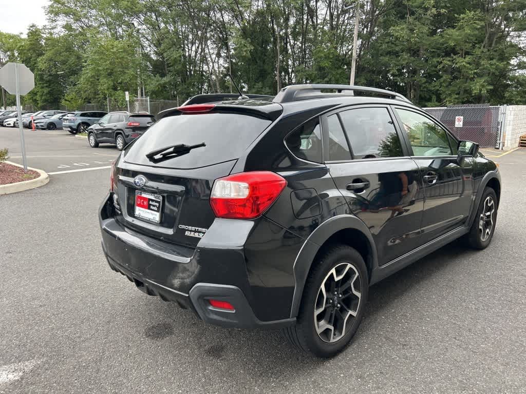 Thumbnail: 2016 Subaru Crosstrek - 6