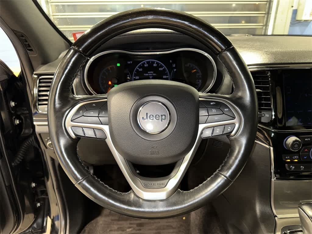 Thumbnail: 2019 Jeep Grand Cherokee - 18