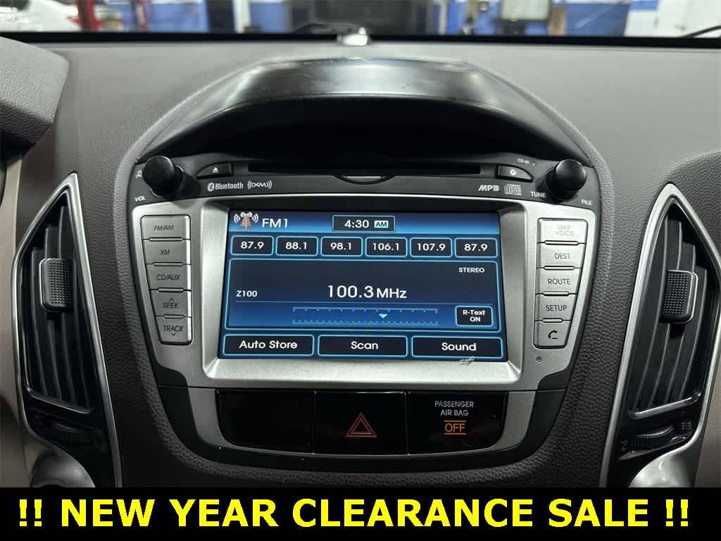 Thumbnail: 2011 Hyundai Tucson - 21