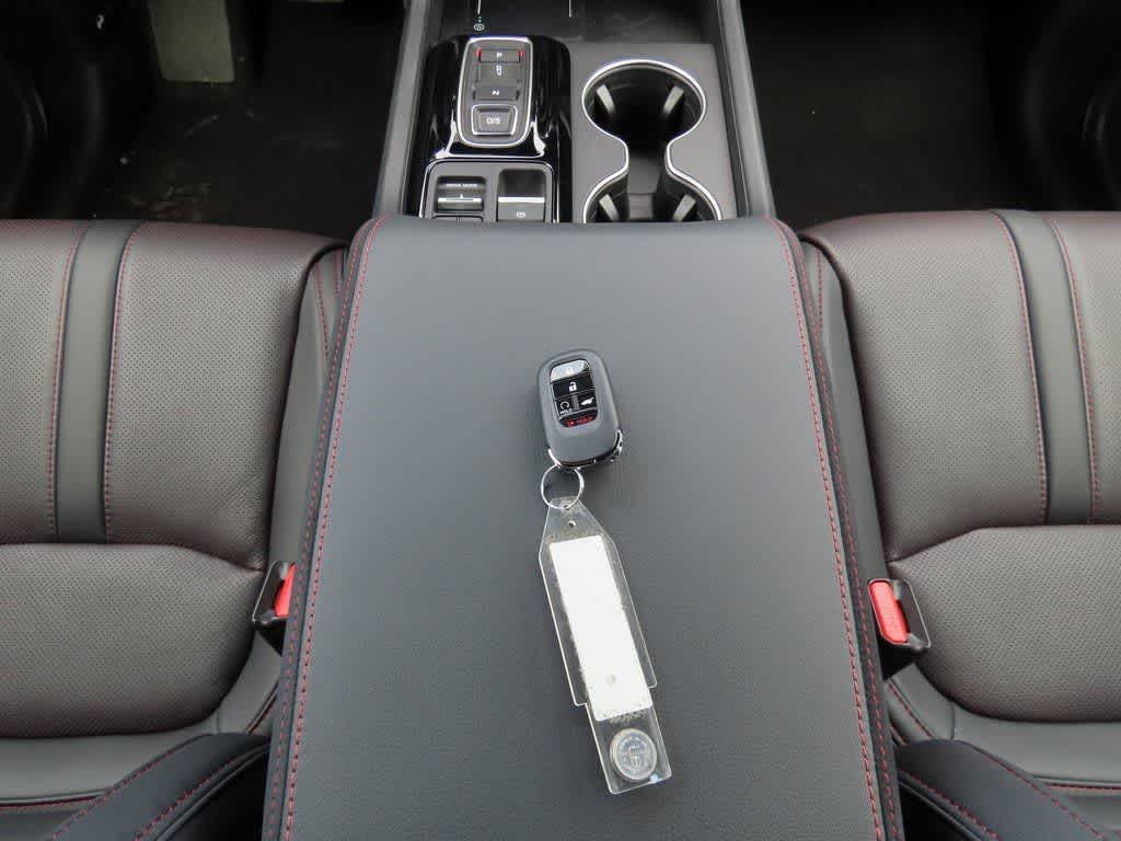 Thumbnail: 2026 Honda Pilot - 32