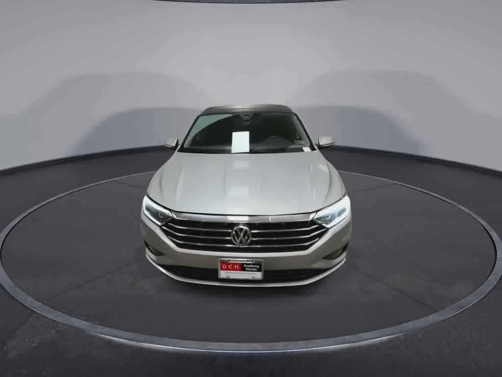 Thumbnail: 2019 Volkswagen Jetta - 4