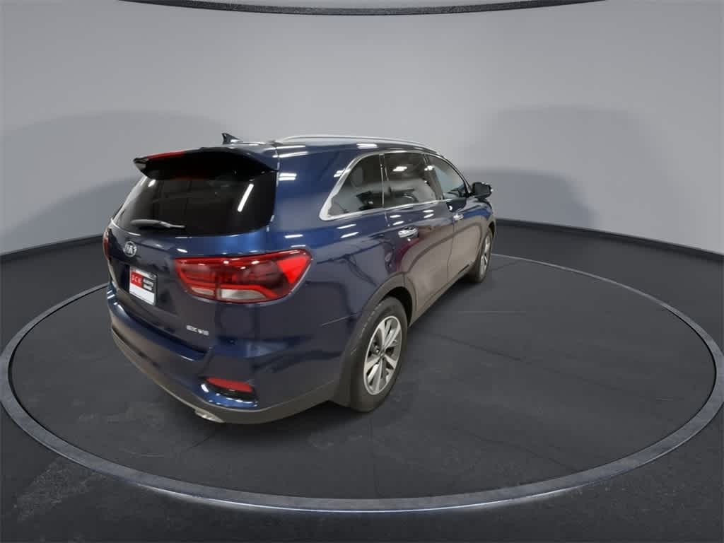 Thumbnail: 2019 Kia Sorento - 8