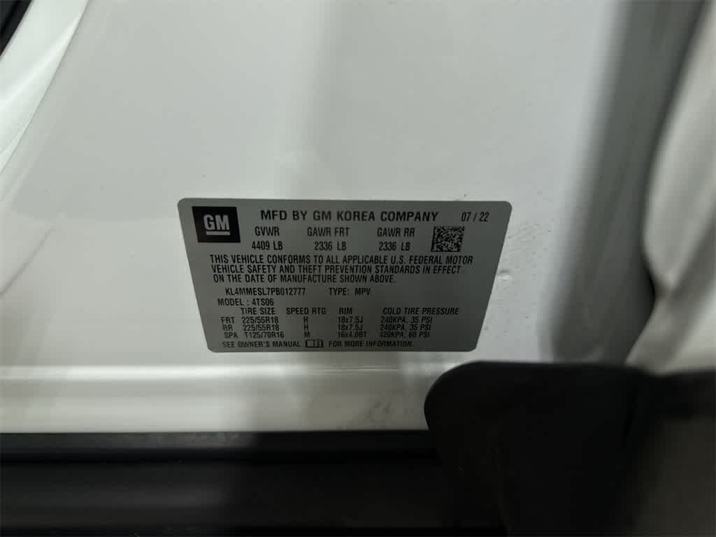 Thumbnail: 2023 Buick Encore GX - 14