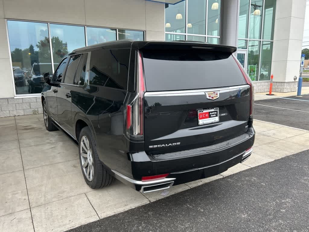 2022 Cadillac Escalade ESV Premium Luxury Platinum 10