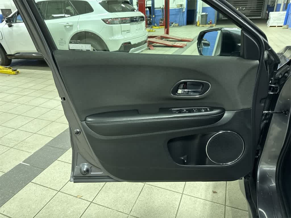 2022 Honda HR-V EX 28