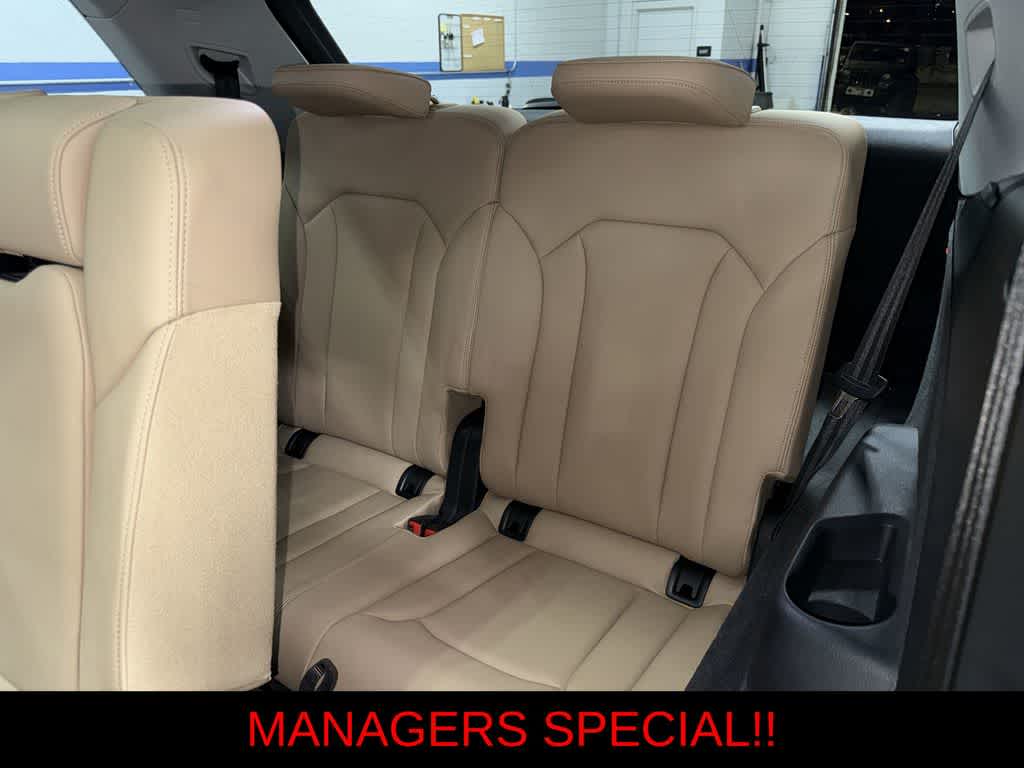 Thumbnail: 2022 Audi Q7 - 18