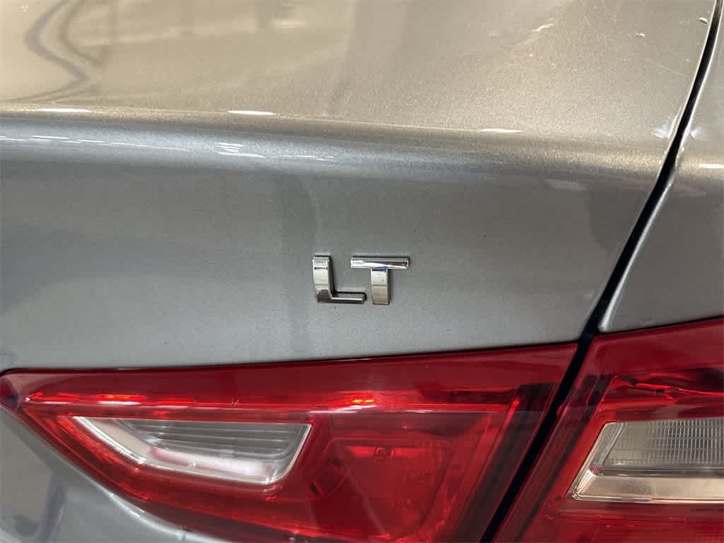 Thumbnail: 2024 Chevrolet Malibu - 27