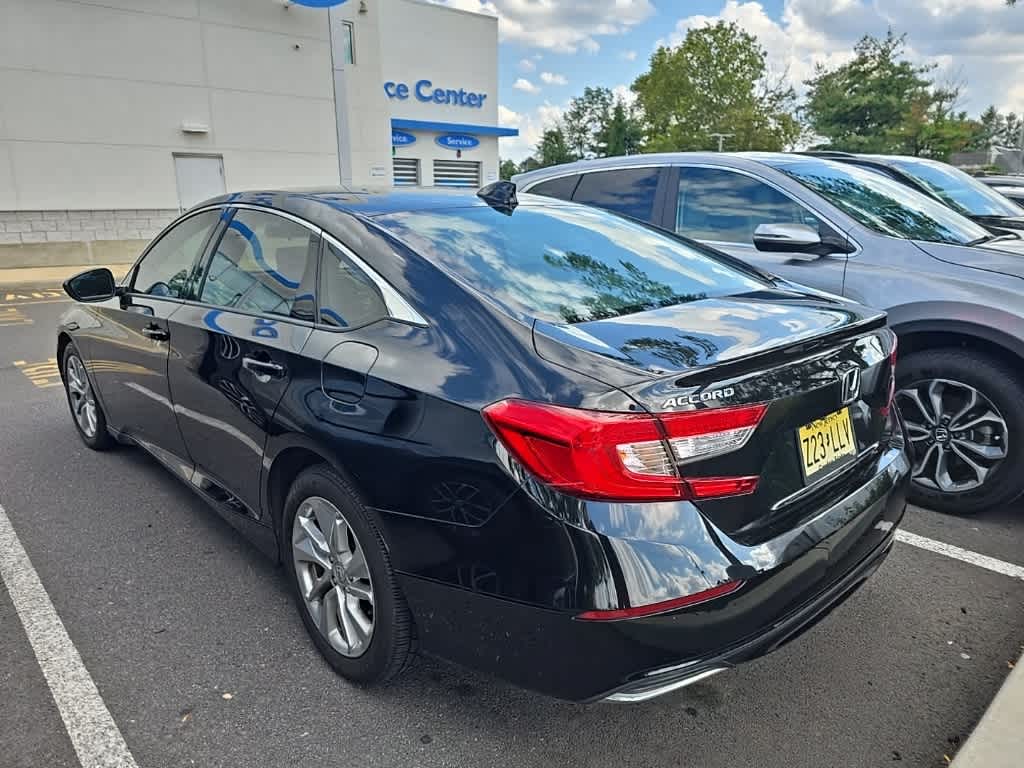 Thumbnail: 2018 Honda Accord - 10