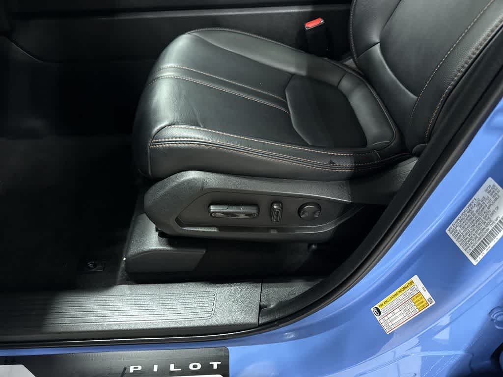 Thumbnail: 2025 Honda Pilot - 24