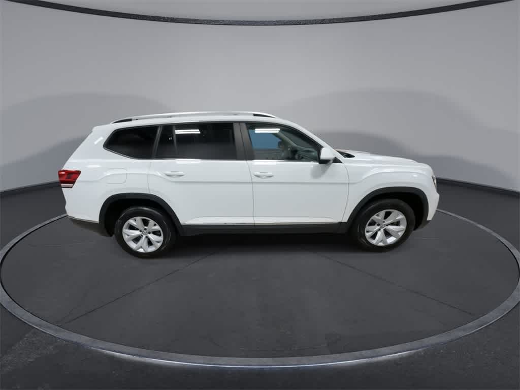 Thumbnail: 2018 Volkswagen Atlas - 9