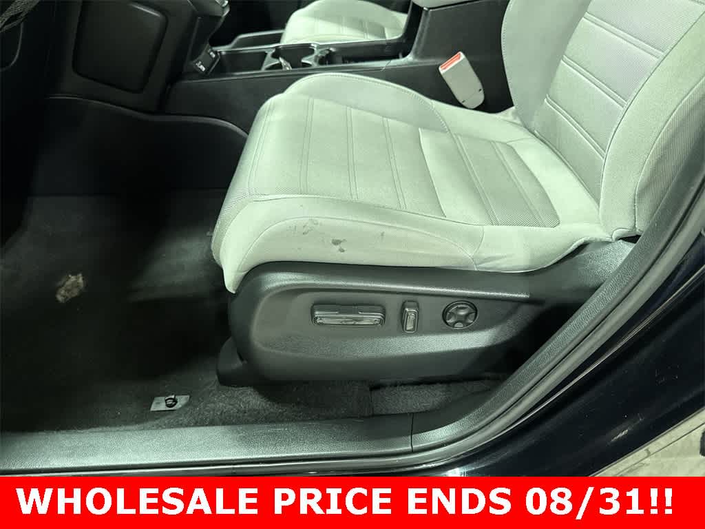 Thumbnail: 2022 Honda CR-V - 23