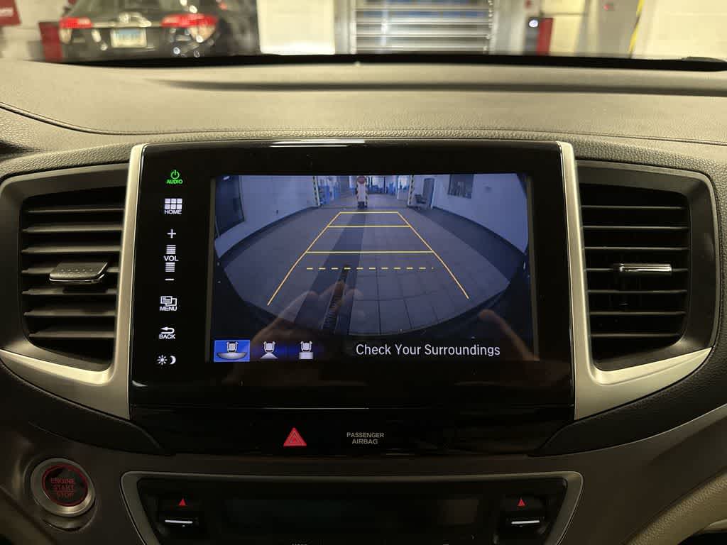 Thumbnail: 2016 Honda Pilot - 27