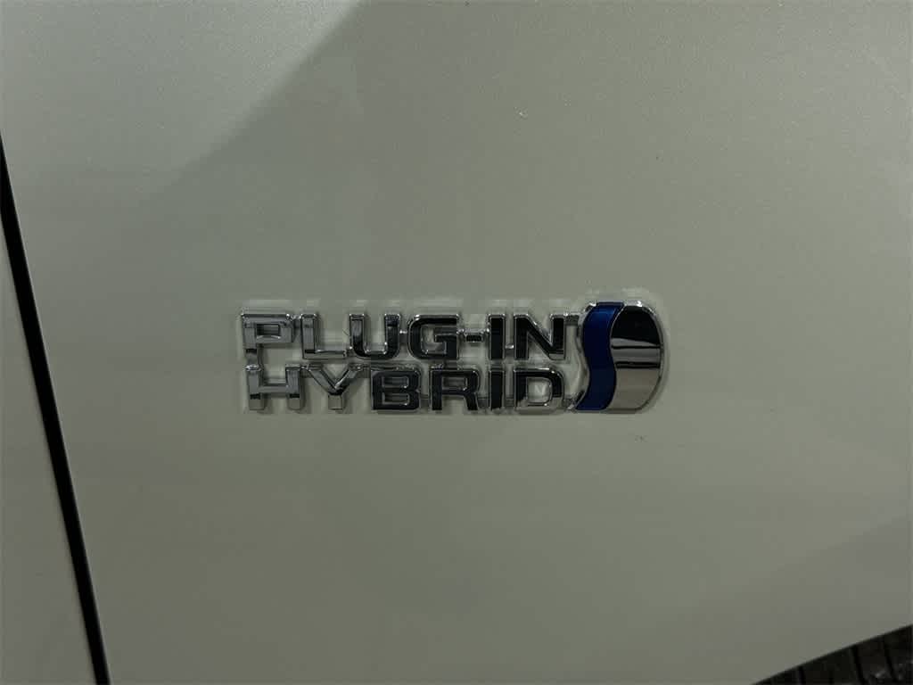 Thumbnail: 2018 Toyota Prius Prime - 27