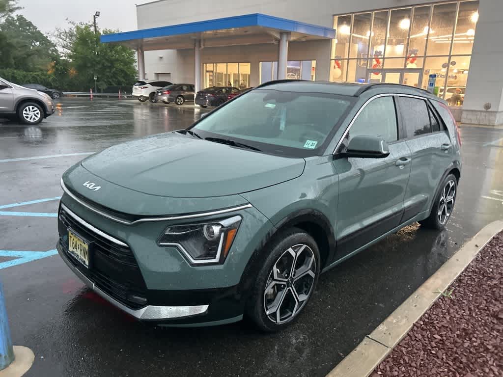 Thumbnail: 2023 Kia Niro - 1