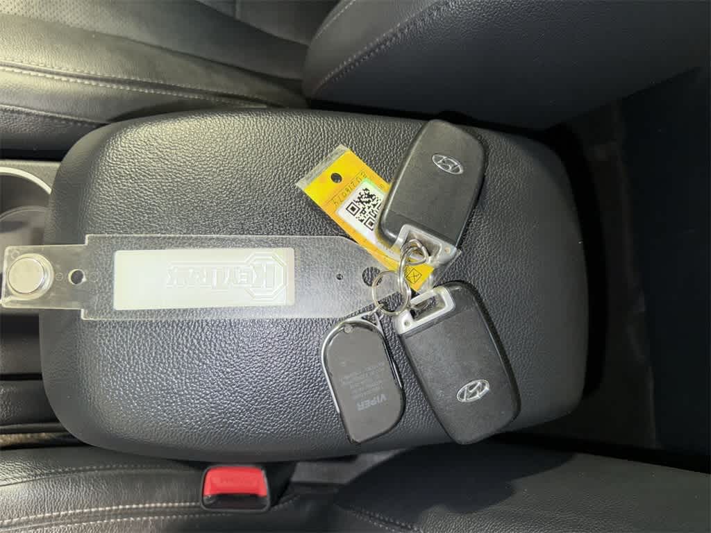 Thumbnail: 2014 Hyundai Elantra - 31