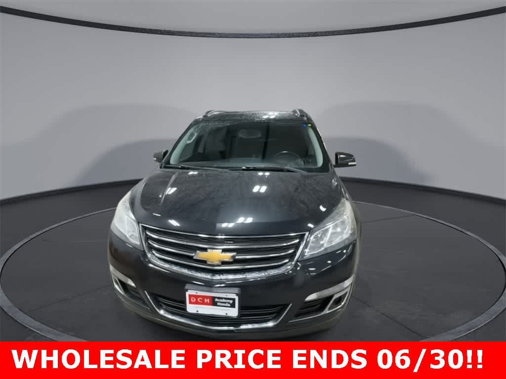 Thumbnail: 2015 Chevrolet Traverse - 3