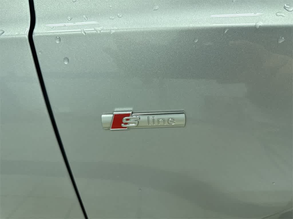 Thumbnail: 2018 Audi Q3 - 28