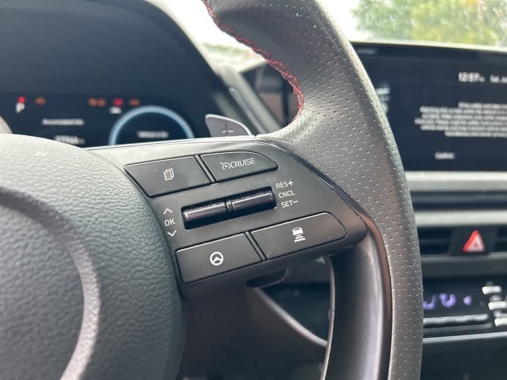 Thumbnail: 2023 Hyundai Sonata - 19