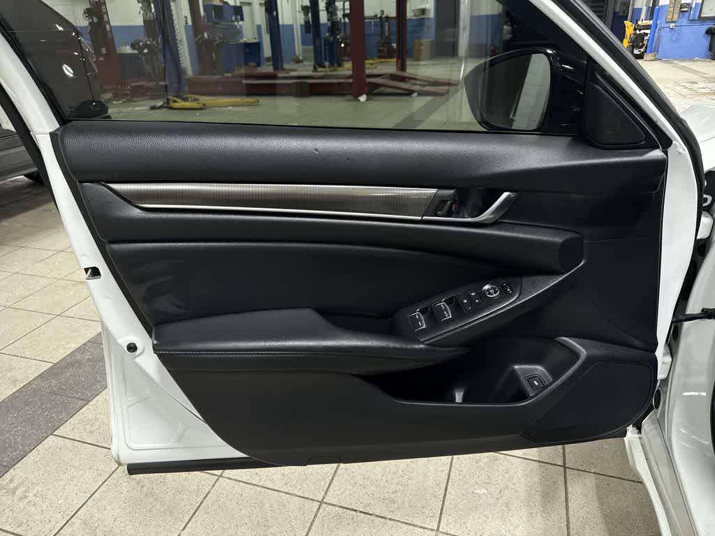 Thumbnail: 2022 Honda Accord - 29