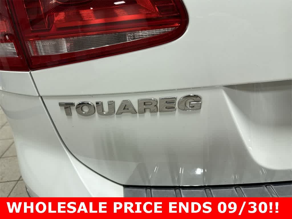 Thumbnail: 2017 Volkswagen Touareg - 28