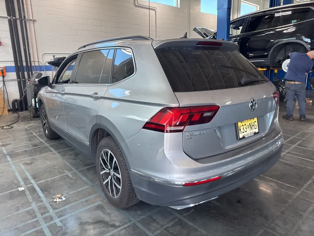 Thumbnail: 2021 Volkswagen Tiguan - 4