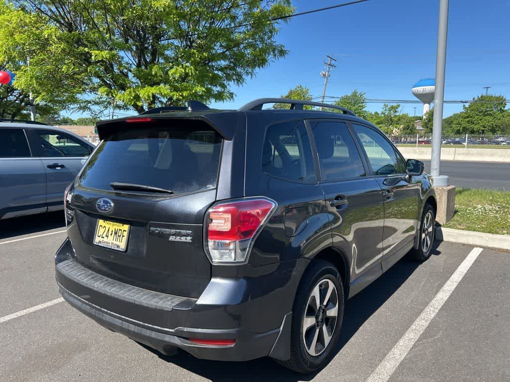 Thumbnail: 2017 Subaru Forester - 6