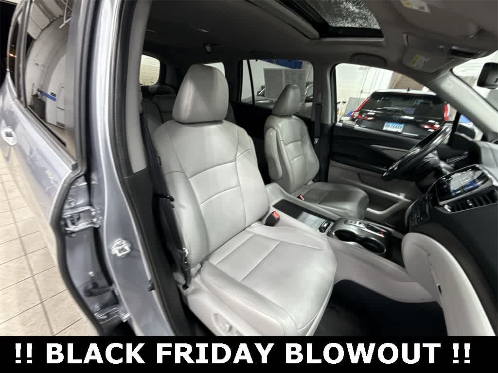 Thumbnail: 2022 Honda Pilot - 15