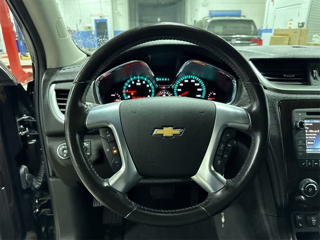 2015 Chevrolet Traverse LT 19