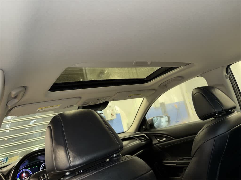 Thumbnail: 2020 Honda Insight - 25