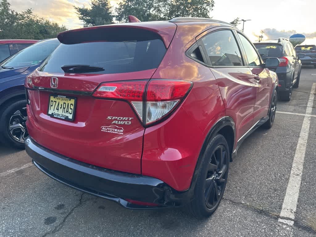 Thumbnail: 2022 Honda HR-V - 6