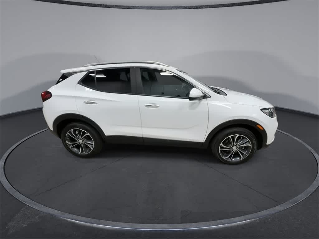 Thumbnail: 2023 Buick Encore GX - 9