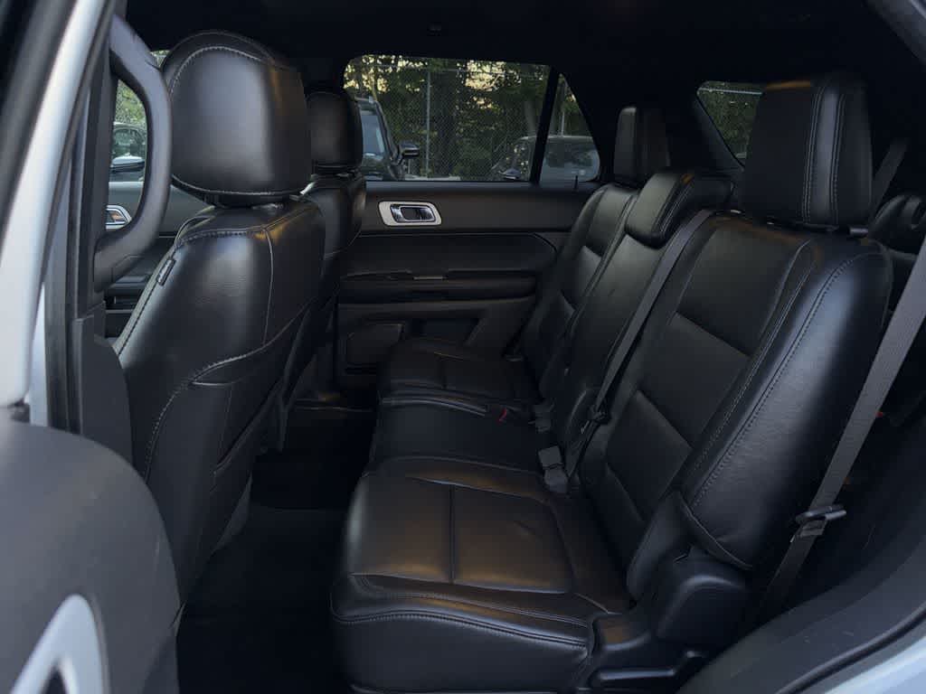 Thumbnail: 2014 Ford Explorer - 17